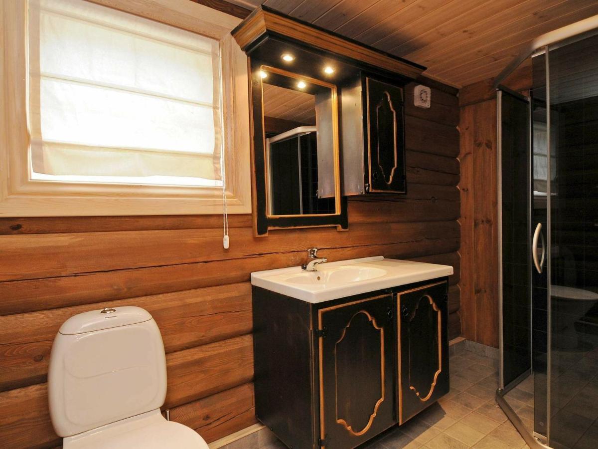 8 Person Holiday Home In F Vang Favang Exteriör bild
